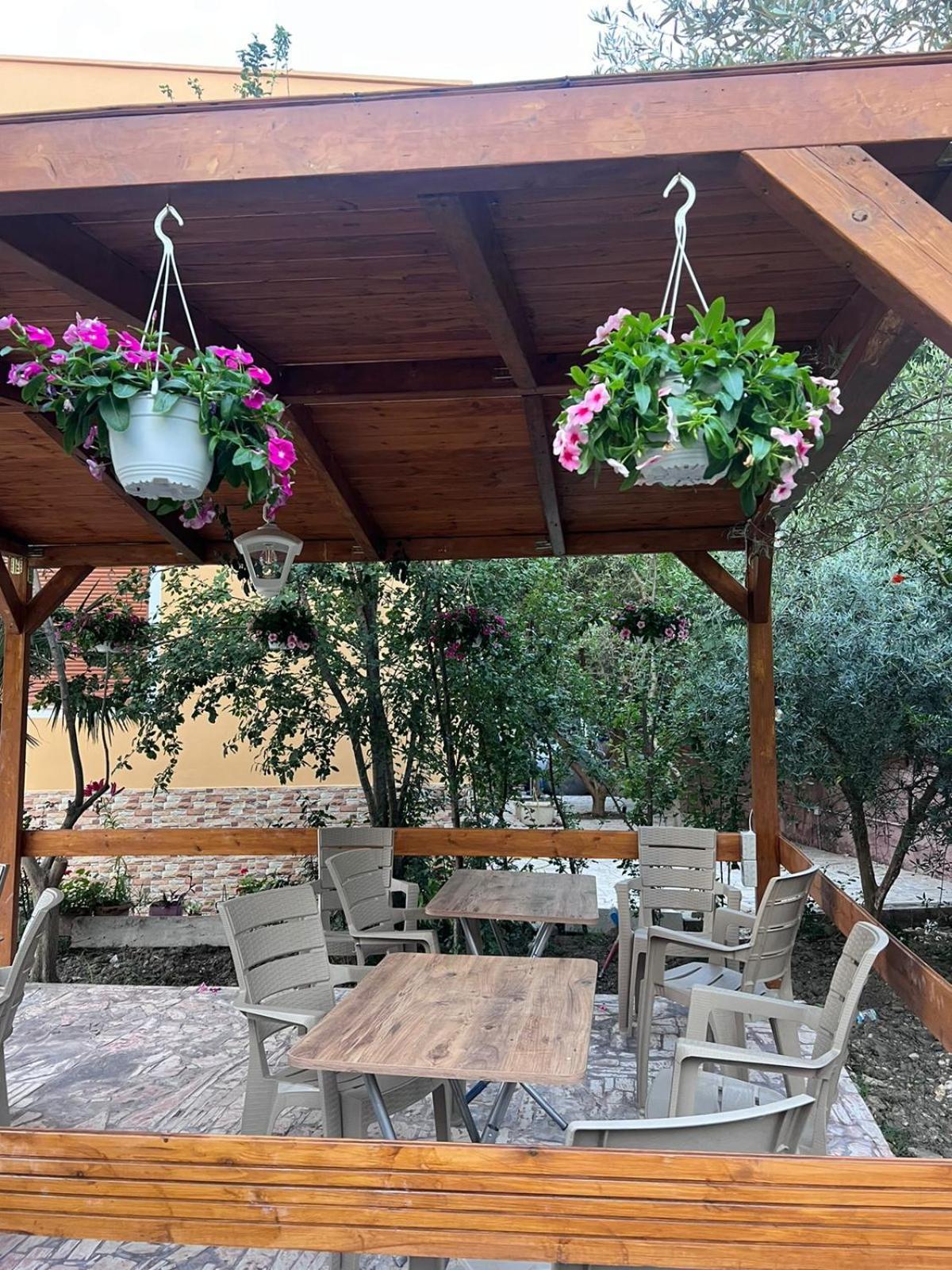 Vila Magis Vlorë Exteriör bild
