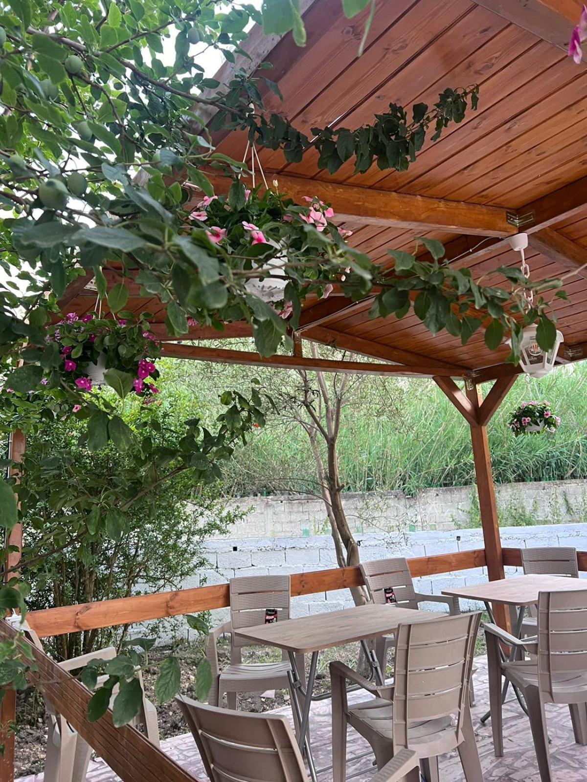 Vila Magis Vlorë Exteriör bild