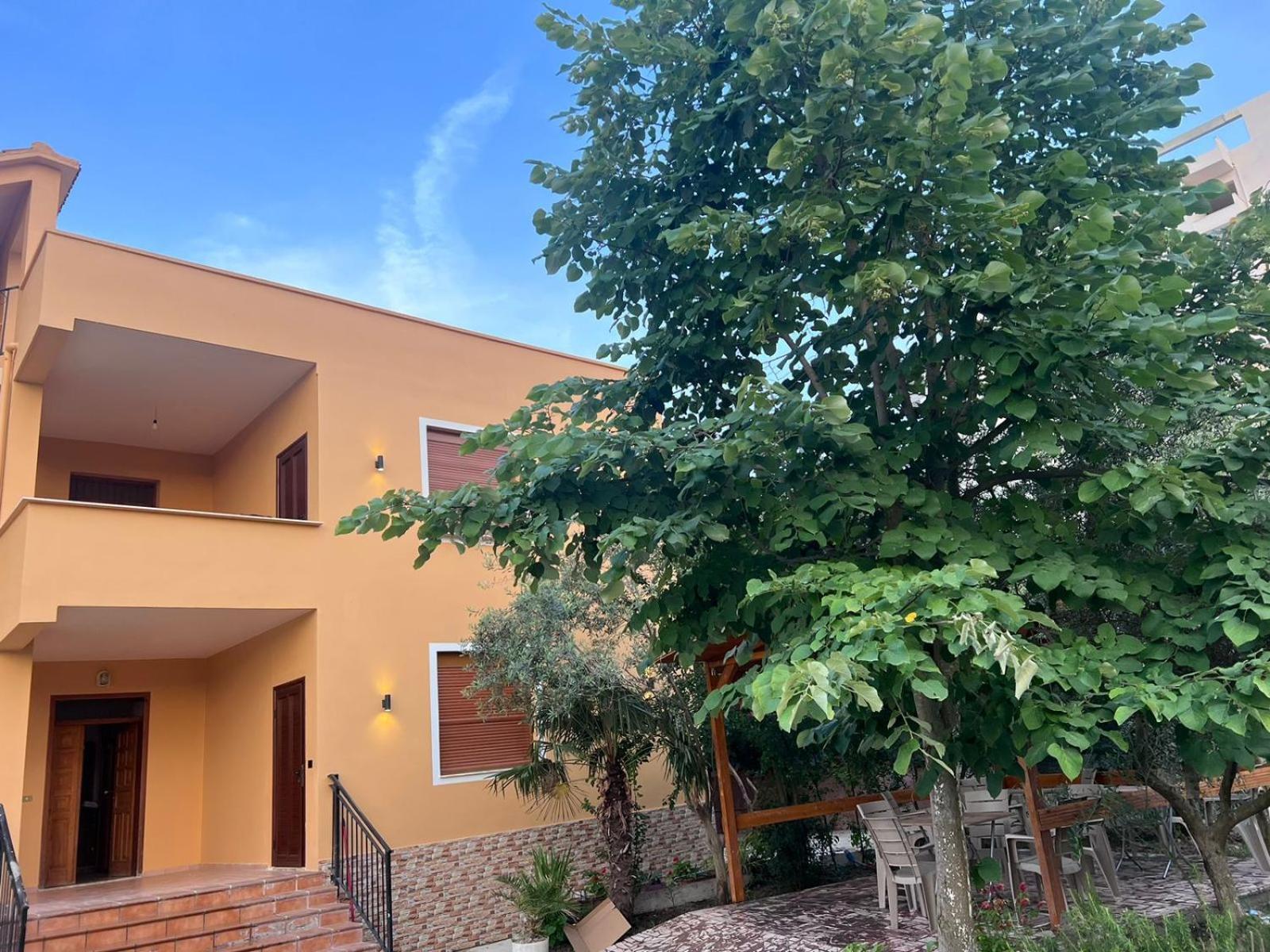 Vila Magis Vlorë Exteriör bild